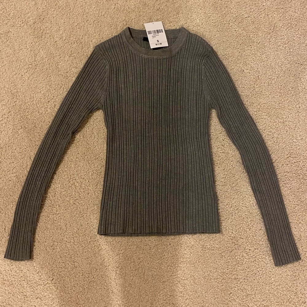 Gray Ribbed Sweater